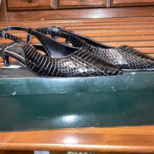 NIB Ralph Lauren Errin 2 black snakeskin sling back pumps
